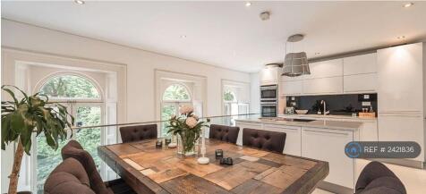Kitchen And Dining Room