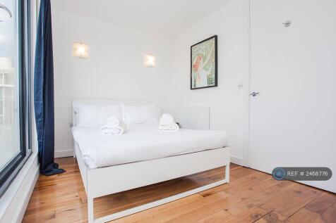 Courtyard Bedroom