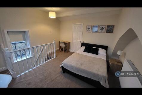 Room 6 - Available