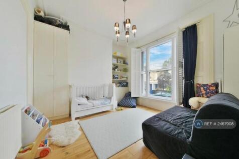 Bedroom 2 / Office 
