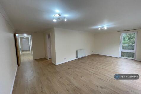 Living/Dining Space