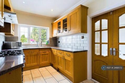 Amtico Flooring Throughout Kitchen.
