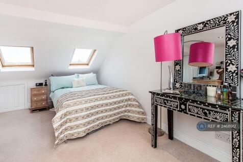 Top Floor Bedroom 
