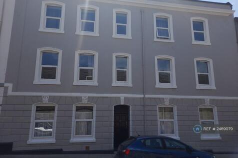 Front Of Building With X6 Flats