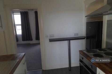 Kitchen With Breakfast Bar