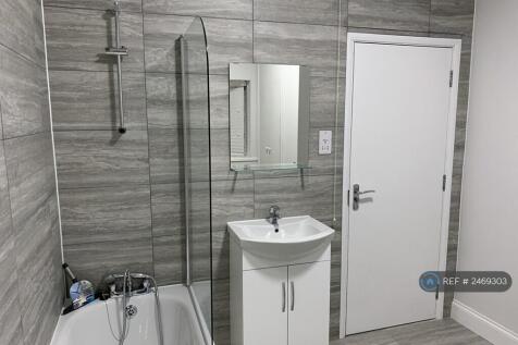Very Large Private Bathroom