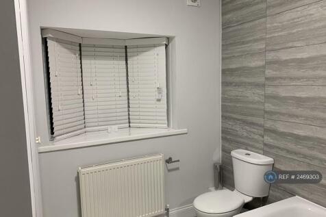 Very Large Private Bathroom