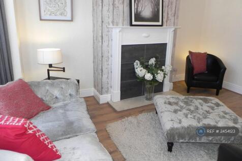 Front Lounge