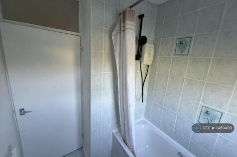 Washroom Image 2