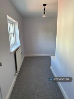 Rear Bedroom / Office