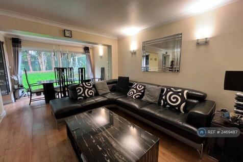 Living Room Side 1