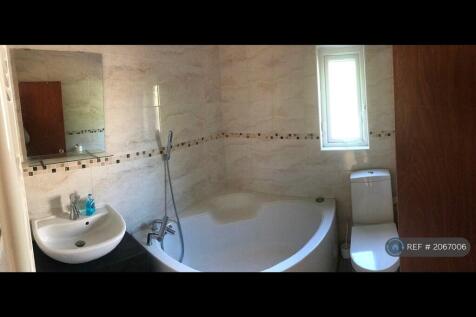 First Floor Bath Room