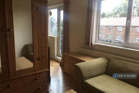 Large Double Room £1000