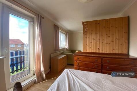 Large Double Room £1000