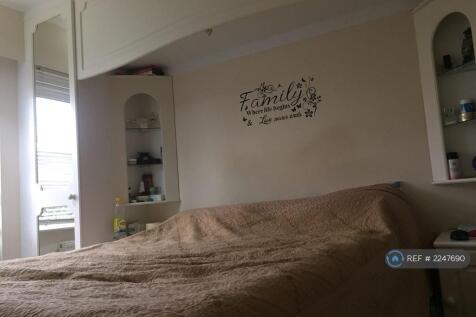 Double Room £775