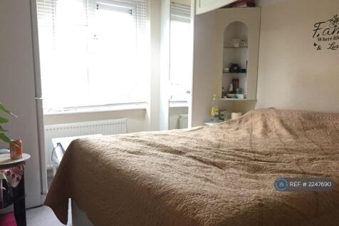 Double Room £775