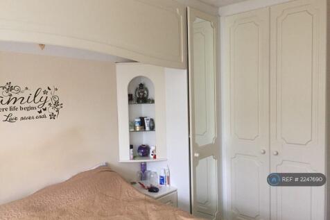 Double Room £775