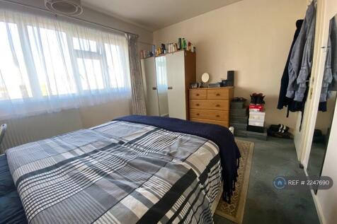 Double Room £775