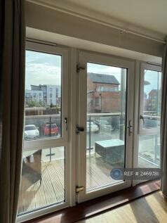 Spacious Patio Plus South Facing