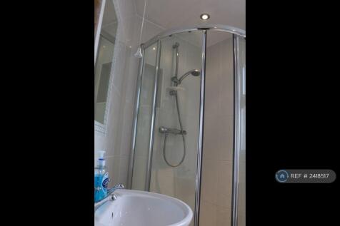 3-Piece Shower Room