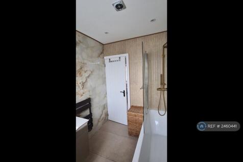 First Floor Bathroom
