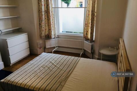 Main Reception Or Could Be a Bedroom