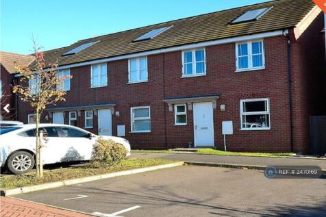 Property &#43; 2 Parkings