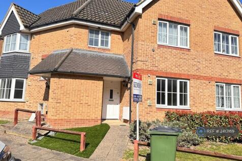 2 Bed Maisonette To Let In Thamesmead, London Se28