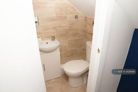 Ensuite In Room 6 
