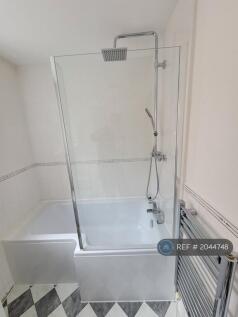 Bathroom Shower Bath