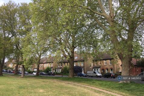 Hilly Fields Crescent