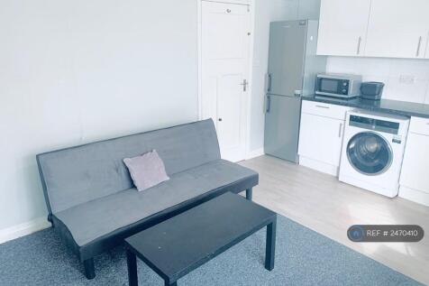 Lounge/Kitchen