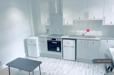 Shared Kitchen With Only 1 Other Room
