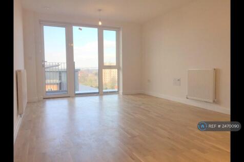 03-Living Area