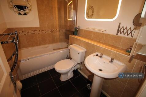 Modern Bathroom With Tv