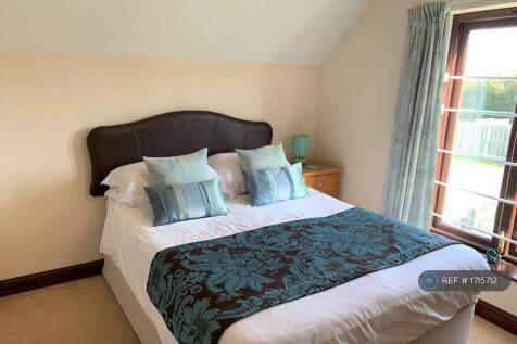 First Floor Double Bedroom