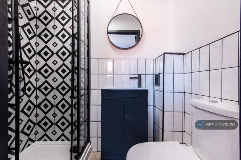 Shower Room 2
