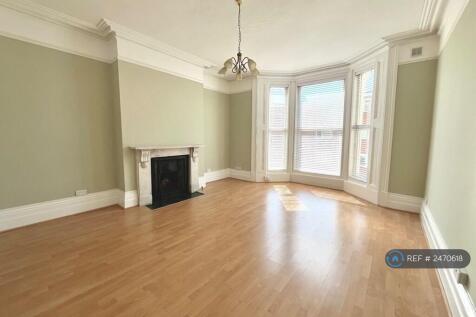 Large Lounge