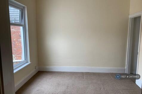 Rear Bedroom 