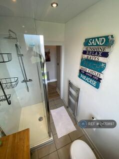 Bathroom / Showeroom