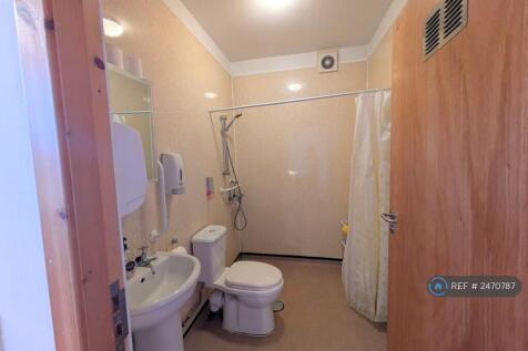 Ensuite Of Bedroom 1