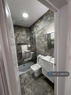 Example En-Suite