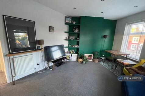 Living Room/ Dinning Room