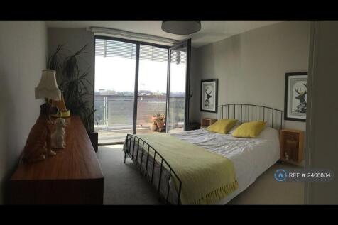 Bedroom 1 (With Ensuite)