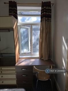 Bedroom 3--3