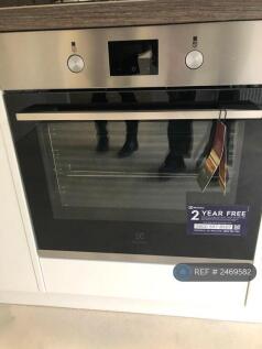 Oven