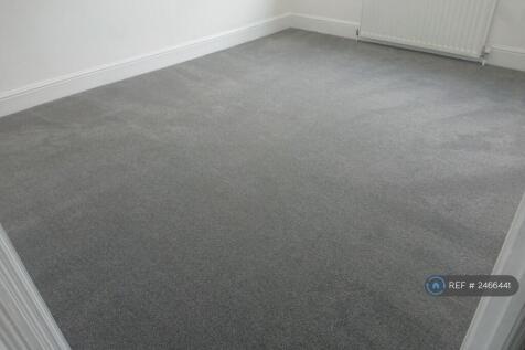 Rear Bedroom