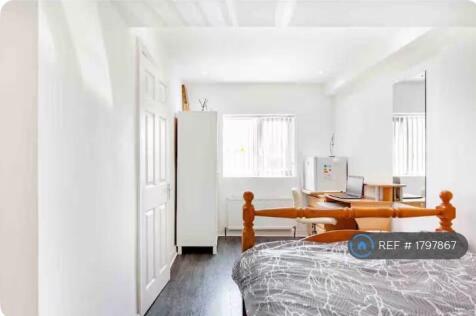Ground Floor En-Suite Double Bedroom