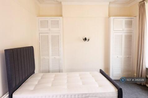 Master Bedroom With Wardrobes