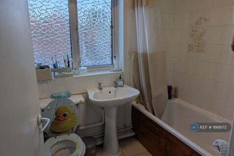 Upstairs Bathroom